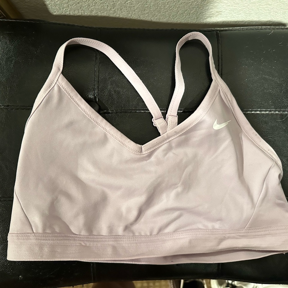 Nike Purple Sports Bra Seamless Design